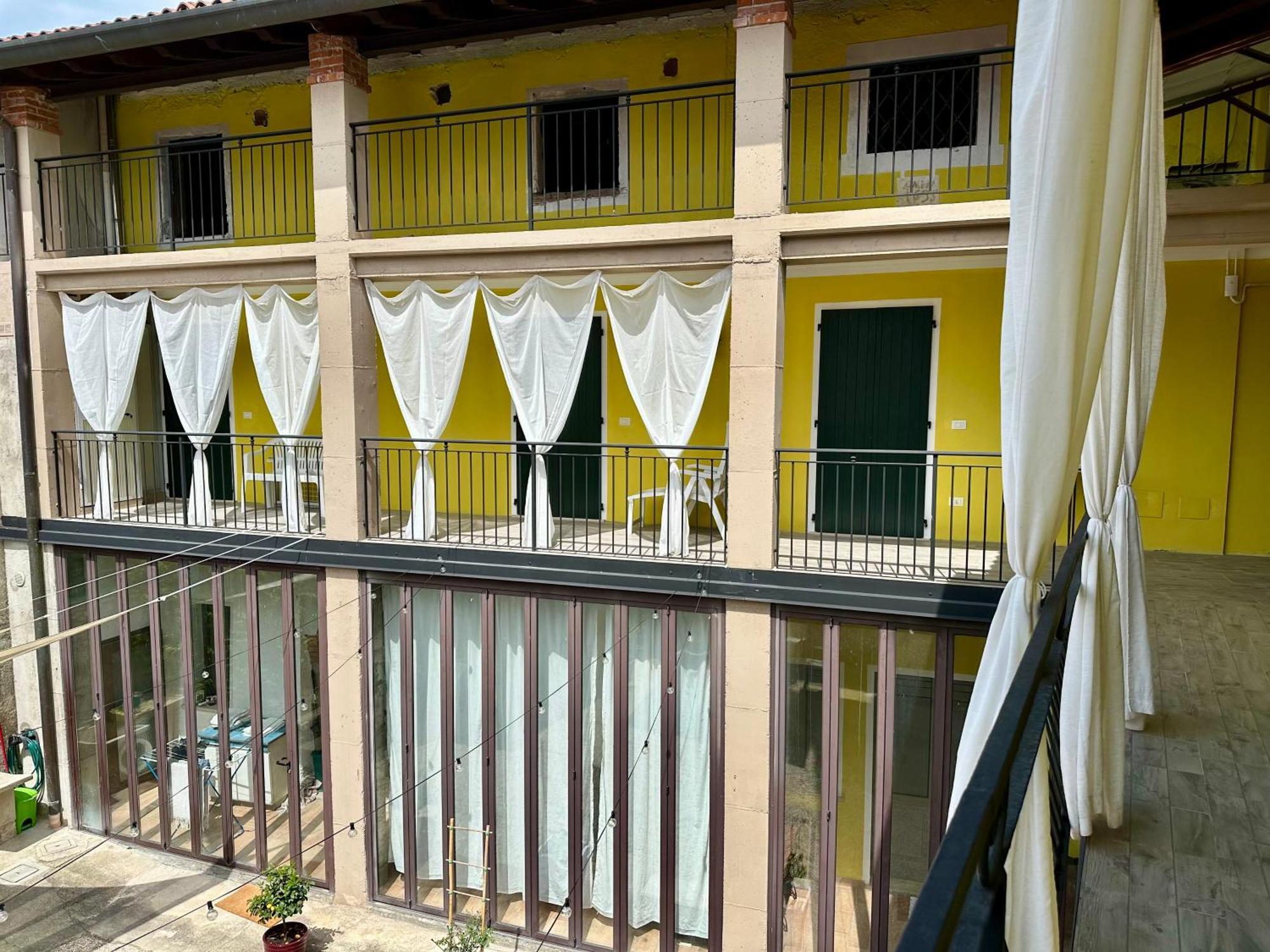 B&B La Corte Puegnago sul Garda Exterior foto